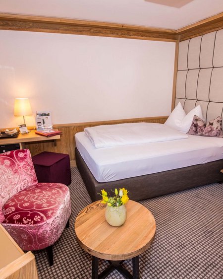 Urlaub in Samnaun? Hotel Post! Urlaub in Samnaun? Hotel Post!