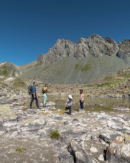 Wandern in Graubünden: die Berge und Sie Wandern in Graubünden: die Berge und Sie