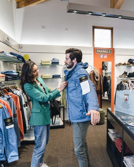 Samnaun: einkaufen – natürlich zollfrei Samnaun: einkaufen – natürlich zollfrei