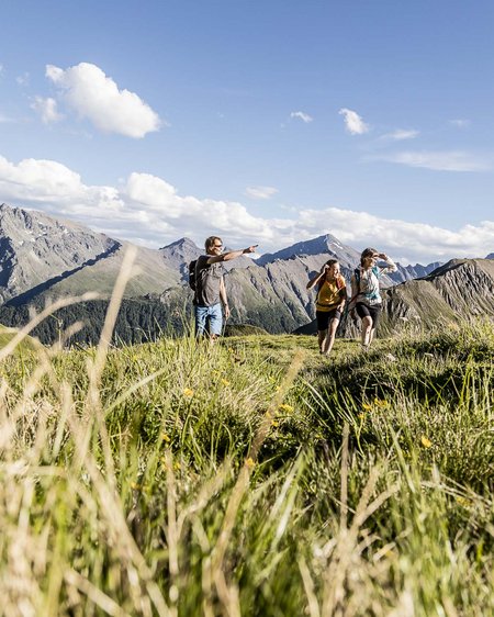 Wandern in Graubünden: die Berge und Sie Wandern in Graubünden: die Berge und Sie